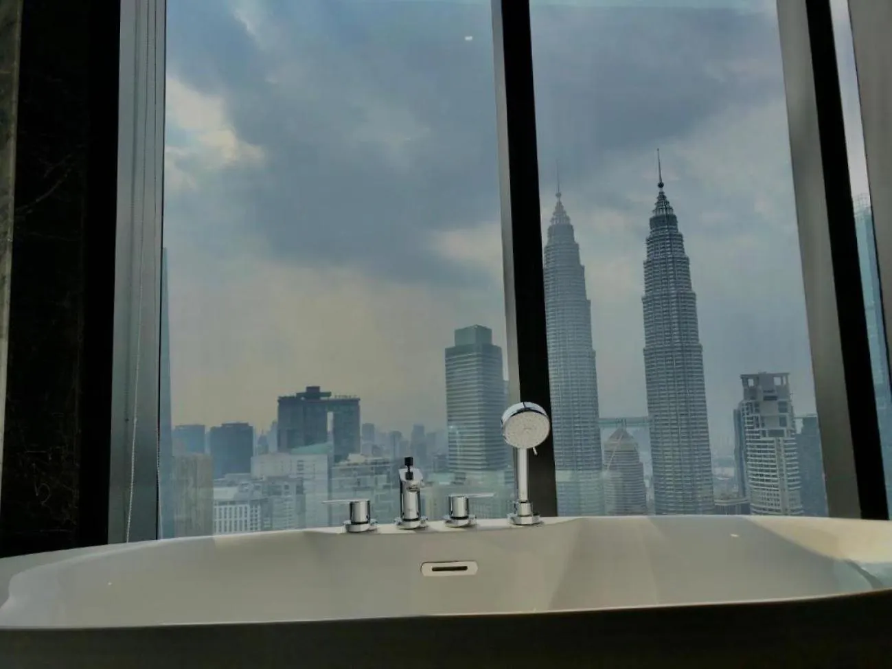 Imperial Luxury Residence Klcc By Ar Hospitality Kuala Lumpur Apartment